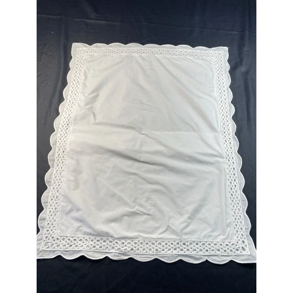 Vintage Crisp White Bed Pillow Sham Pillowcase With Lattice Trim Scalloped Edge